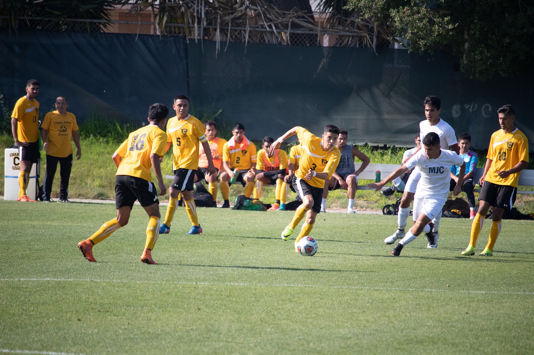 Chabot men’s soccer (photo by Gloria Cifuentes)